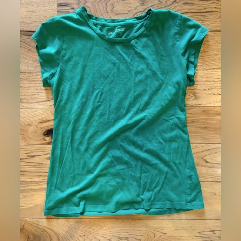 Universal Thread Kelly Green Short Sleeve Scoop Neck Tee